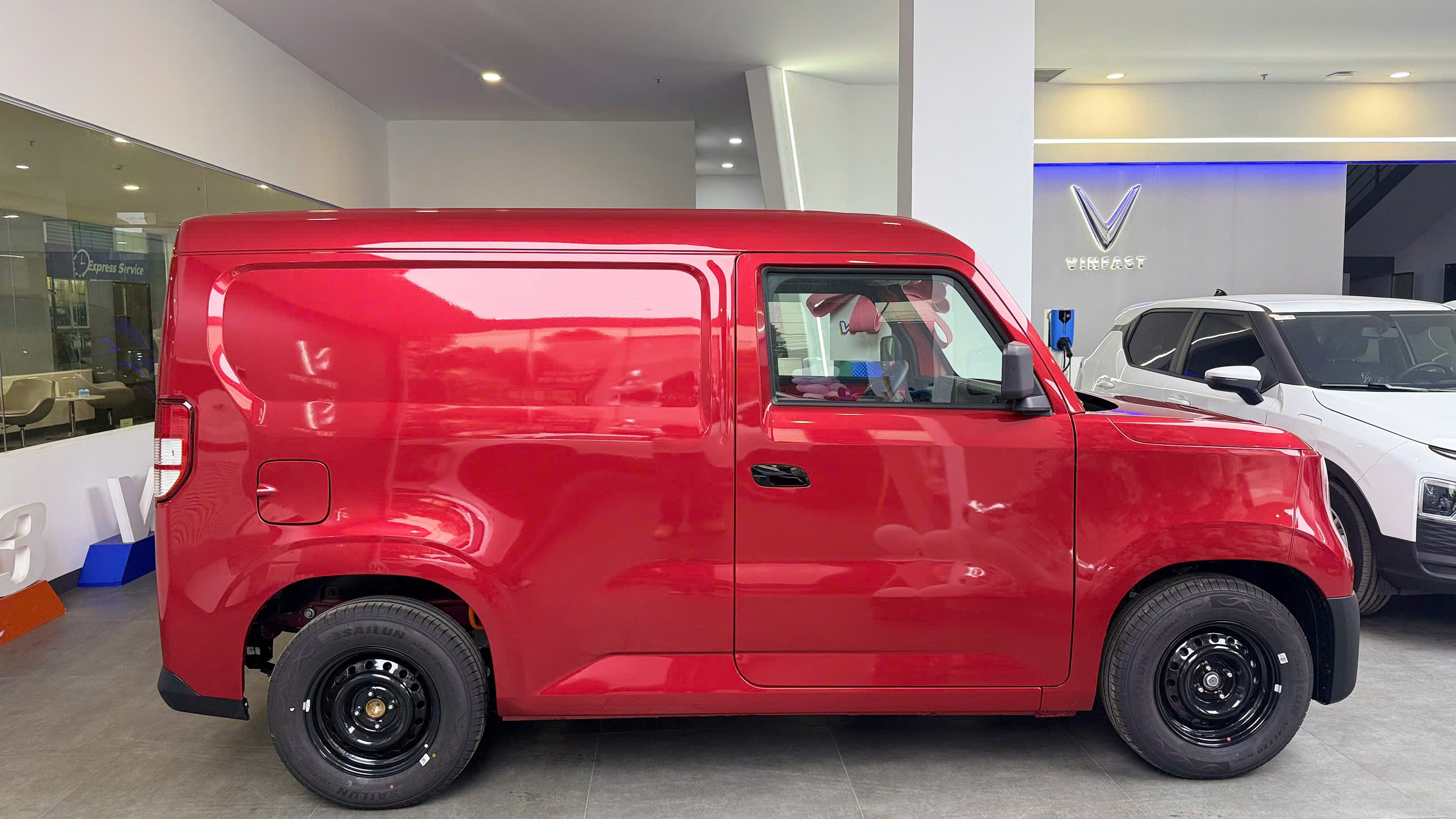 vinfast-ec-van-ngoai-that-7-okne0rr